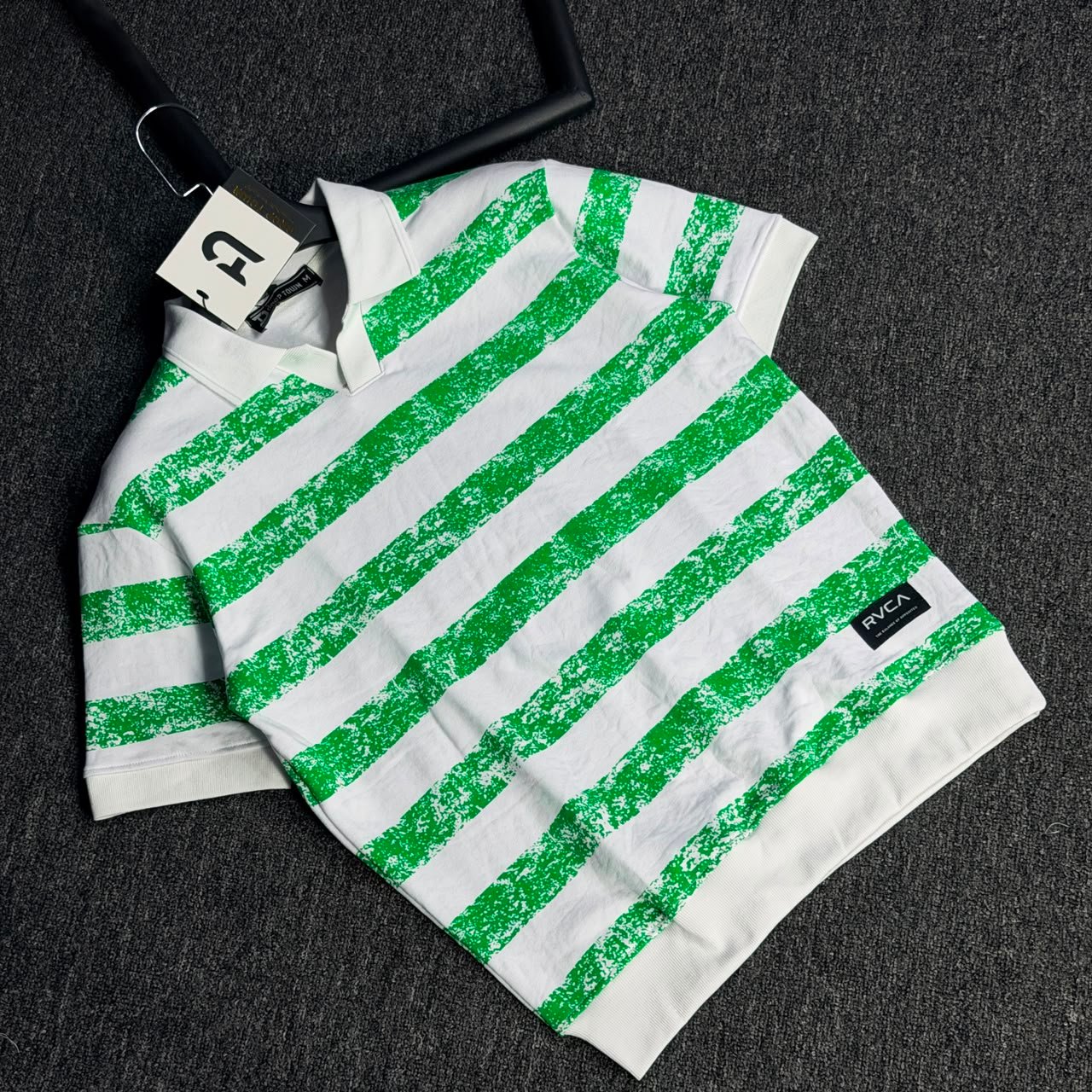 OLD MONEY STRIPE POLO