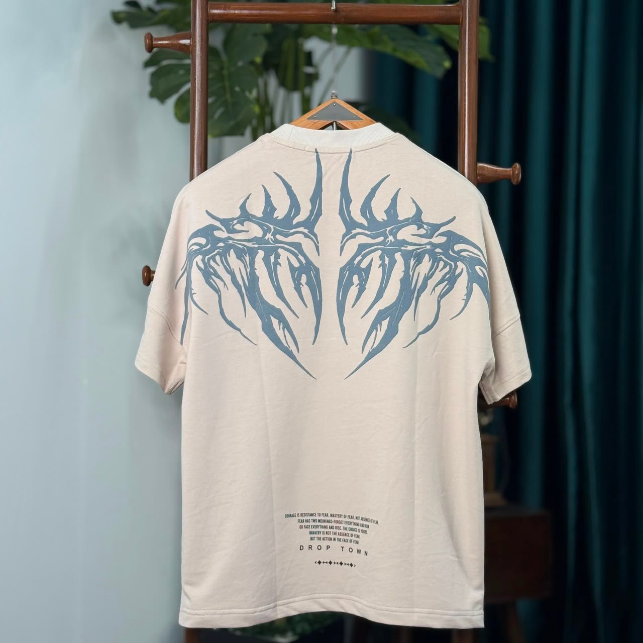 GRAPHIC OVERSIZED T-SHIRT